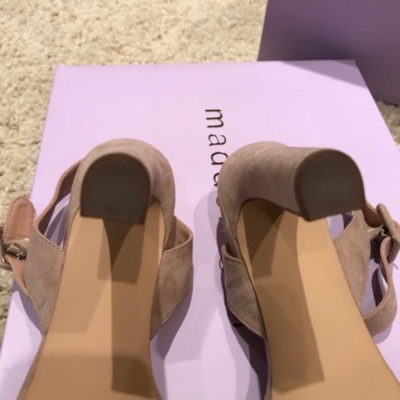 Steve Madden Brand New Suede High Heel Open Toe Platforms Size 10 - Picture 4 of 5